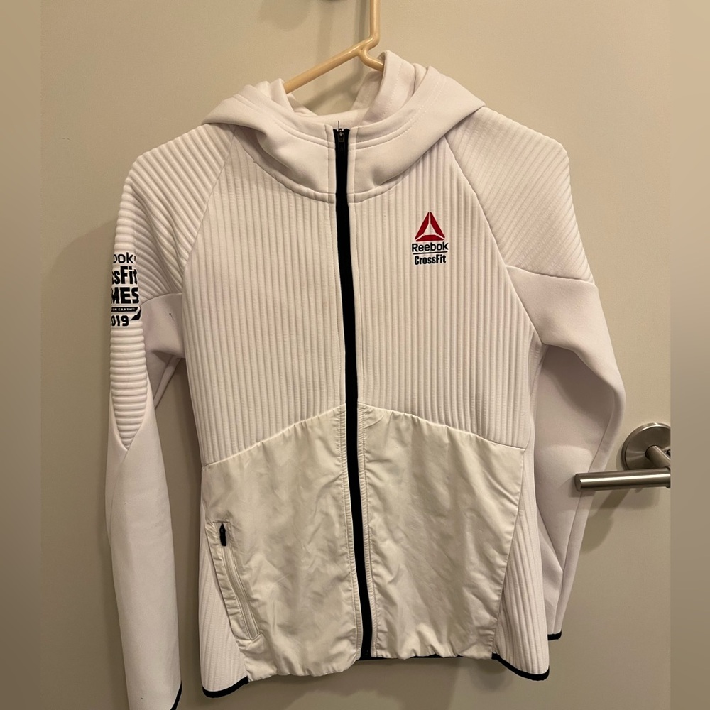 reebok CrossFit games jacket w a hood